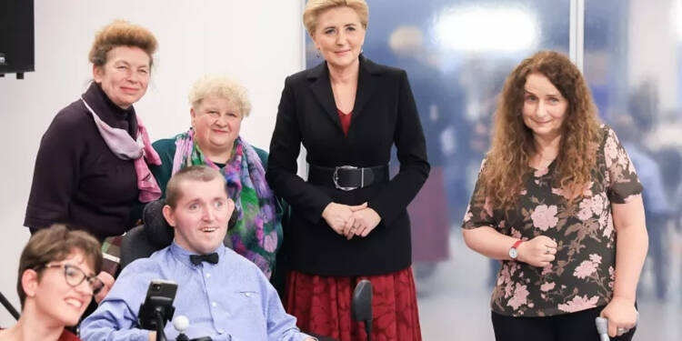 Agata Kornhauser-Duda odwiedziła niepełnosprawnych w Zamościu